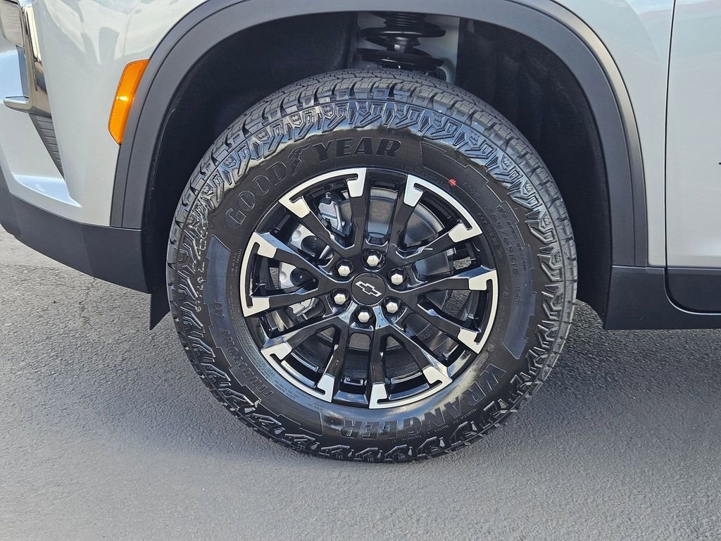 2026 Chevrolet Traverse Z71 photo 38