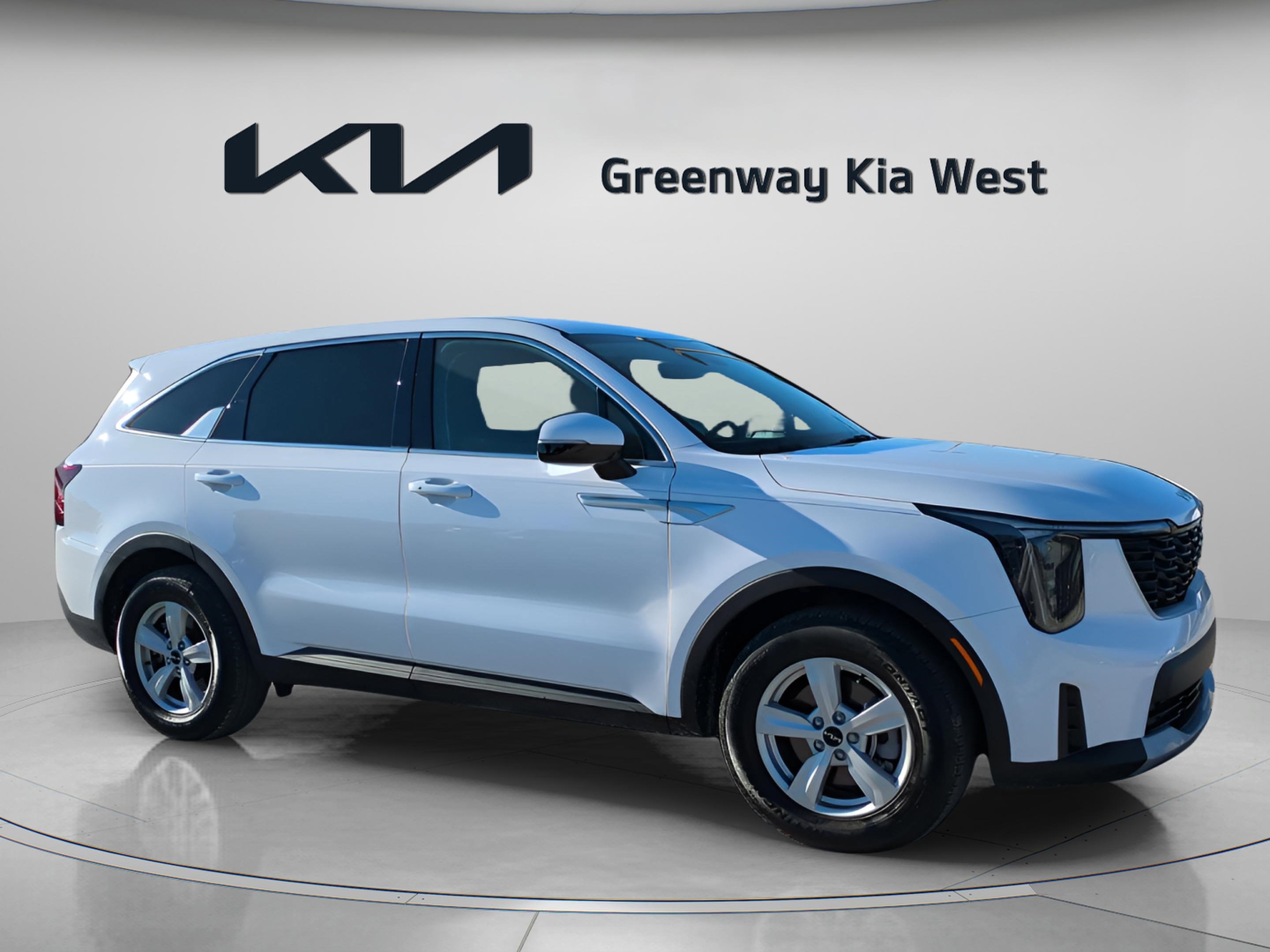 2025 Kia Sorento LX's photo