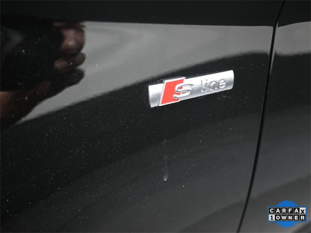 2022 Audi Q5 45 S line Prestige Premium photo 12