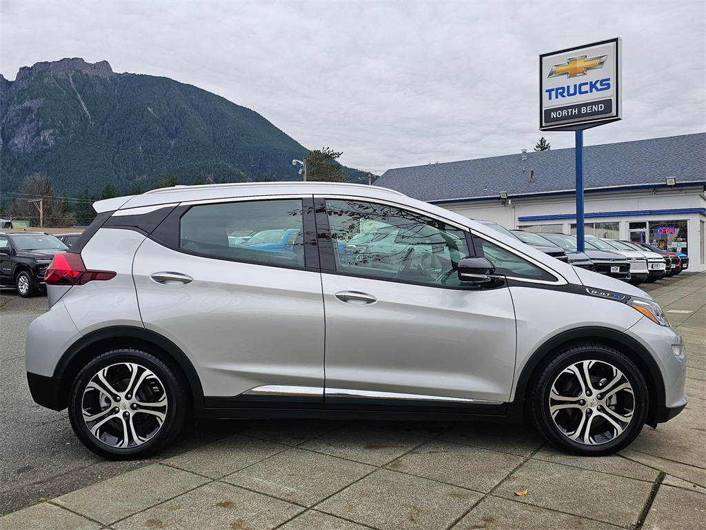 2021 Chevrolet Bolt EV Premier photo 3