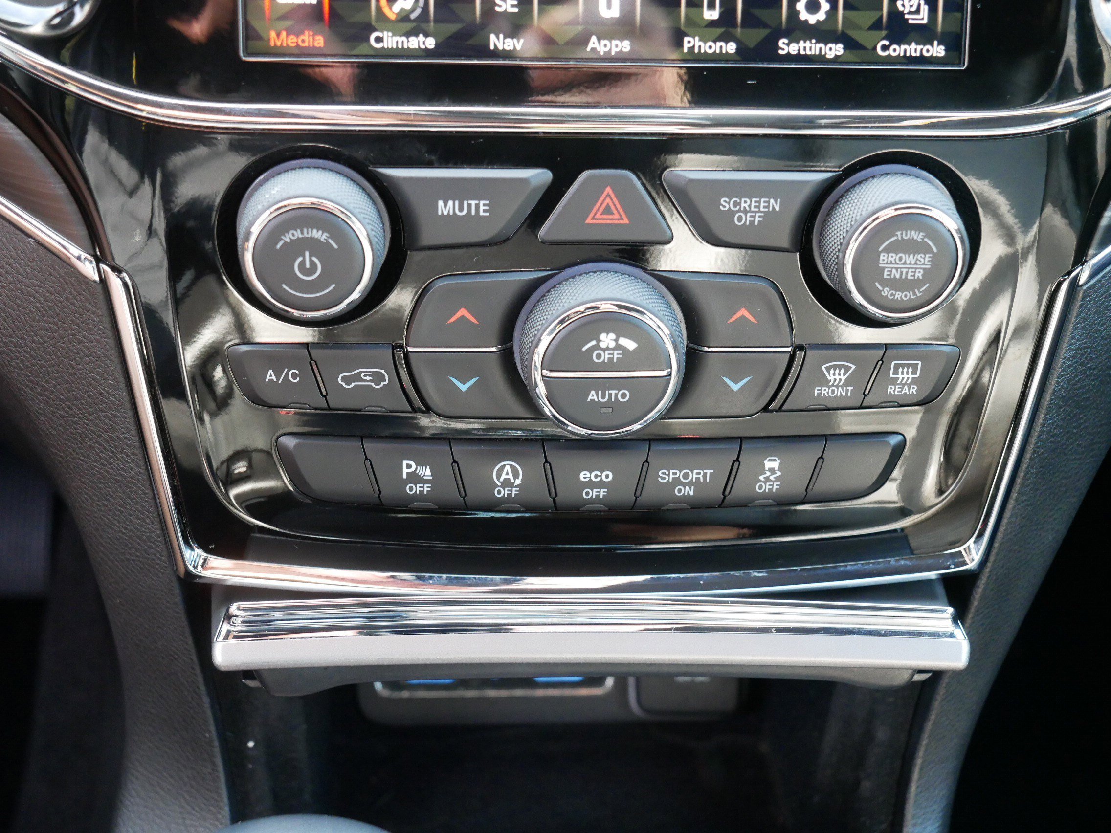 2021 Jeep Grand Cherokee Limited photo 21