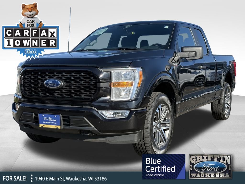 2022 Ford F-150 XL's photo