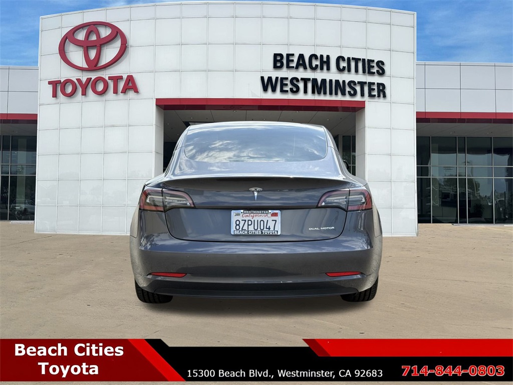 2022 Tesla Model 3 Long Range photo 9