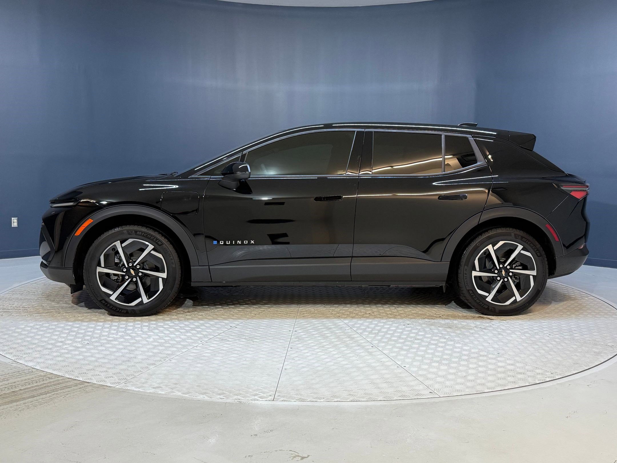 Used 2025 Chevrolet Equinox EV LT with VIN 3GN7DLRP3SS150885 for sale in Orlando, FL