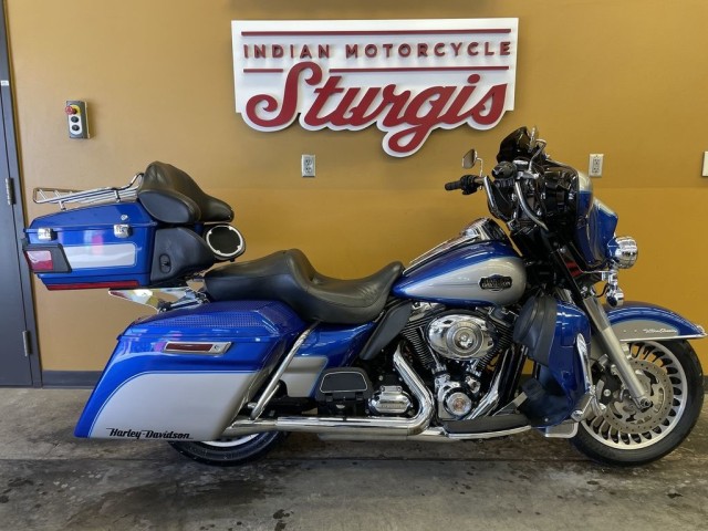 Pre-Owned 2009 Harley-Davidson® FLHTCU – Ultra Classic