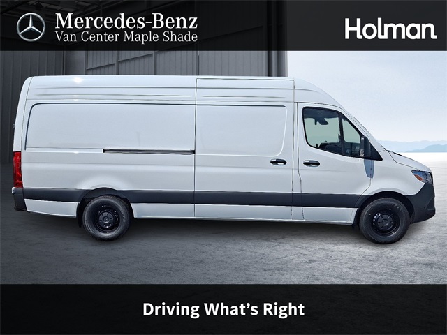 2025 Mercedes-Benz Sprinter Cargo Van Base's photo