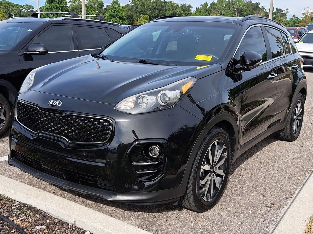 2019 Kia Sportage EX photo 2