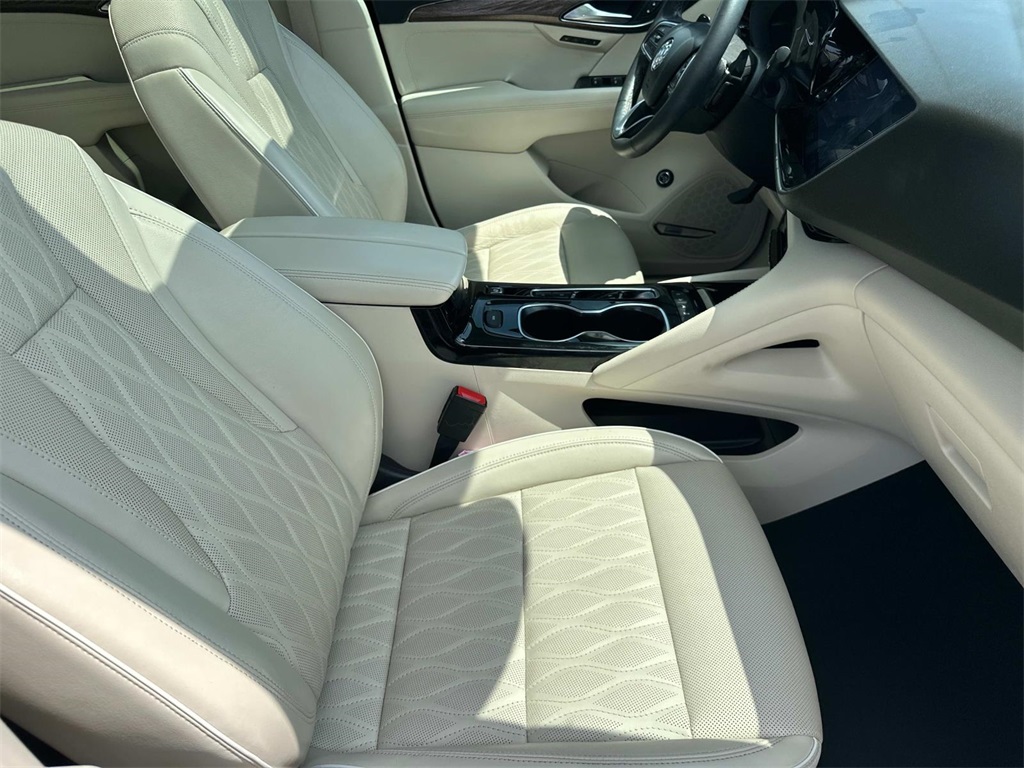 2021 Buick Envision Avenir photo 16