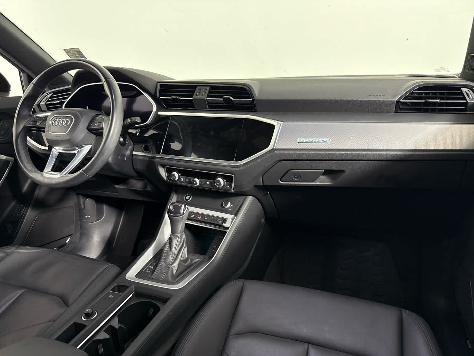 2022 Audi Q3 S line Premium Plus photo 22