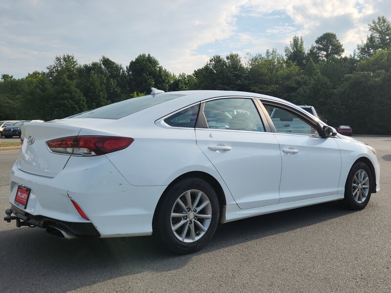 2019 Hyundai Sonata SE photo 3