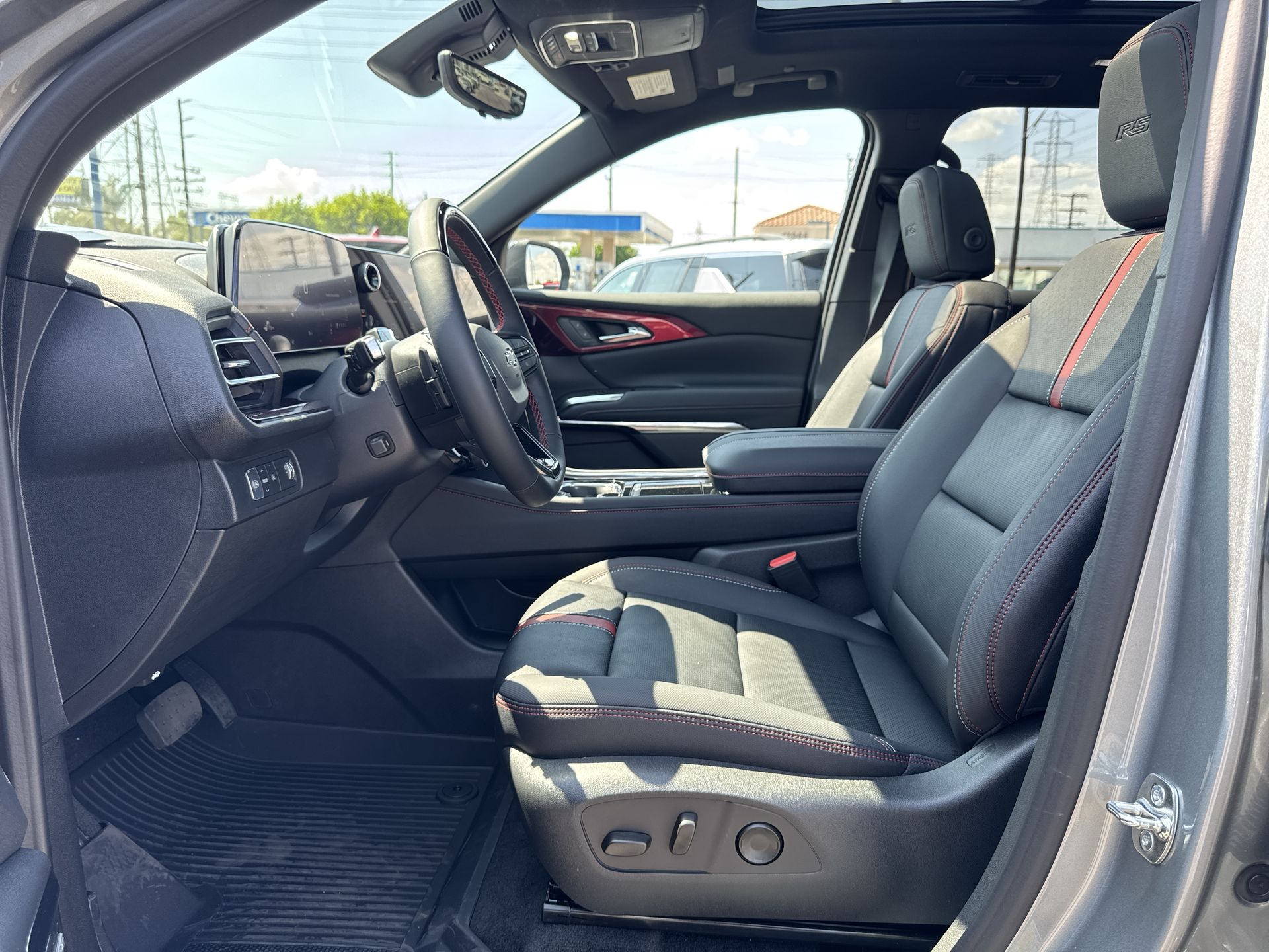2026 Chevrolet Traverse RS photo 22
