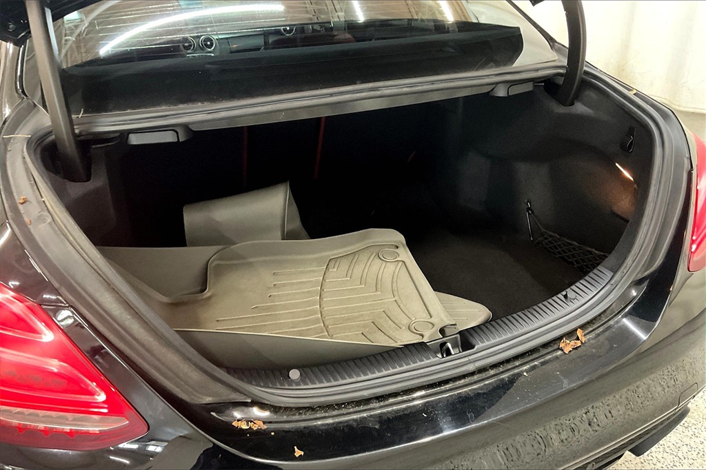 2015 Mercedes Benz C 400 4MATIC photo 25