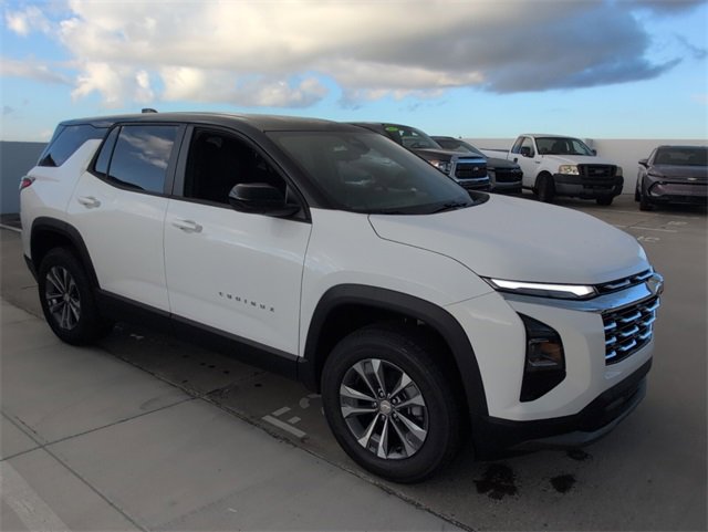 2026 Chevrolet Equinox LT photo 2
