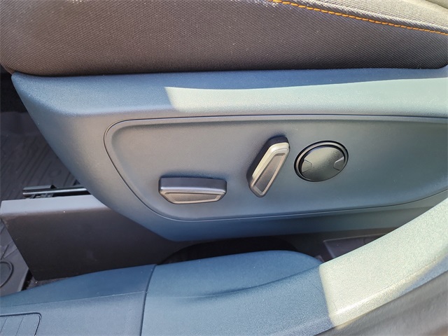2024 Ford Maverick XLT photo 16