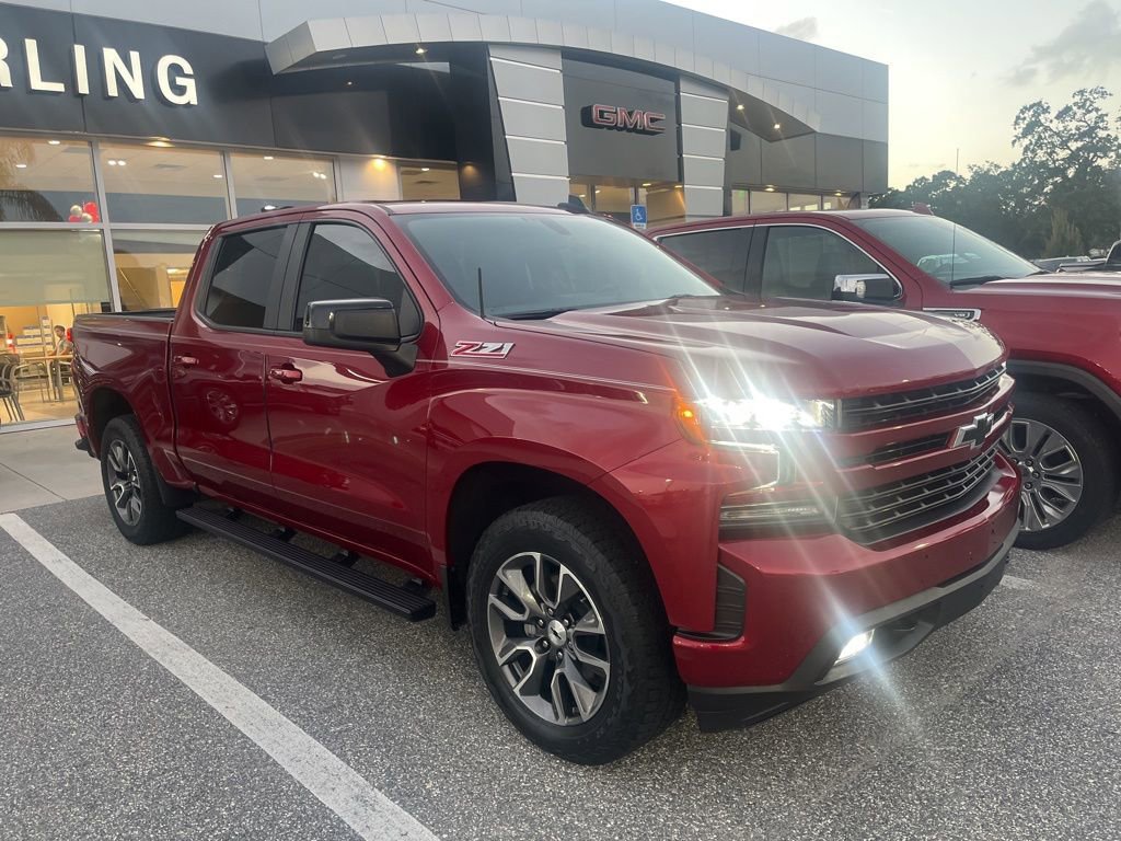 2021 Chevrolet Silverado 1500 RST photo 2