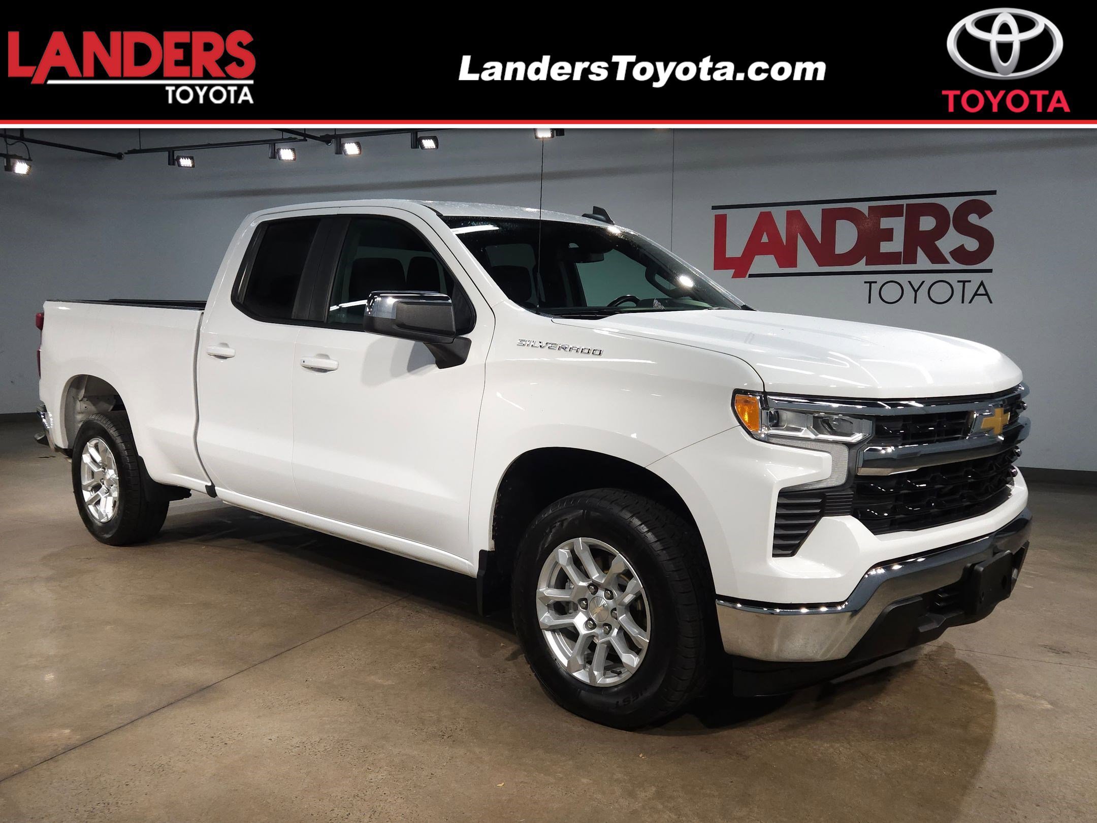 2023 Chevrolet Silverado 1500 LT's photo