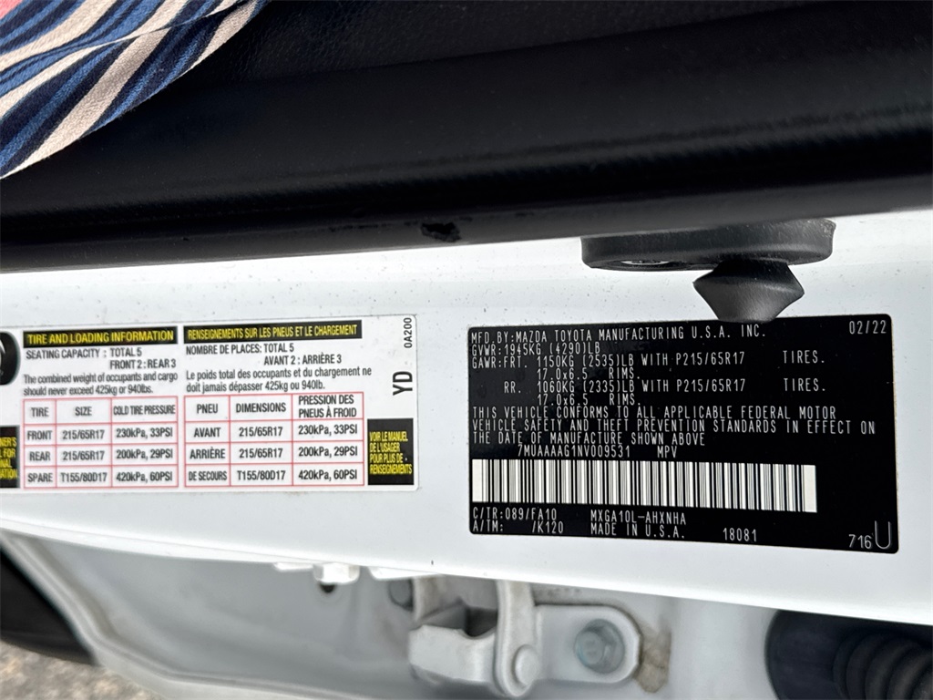 2022 Toyota Corolla Cross L photo 28