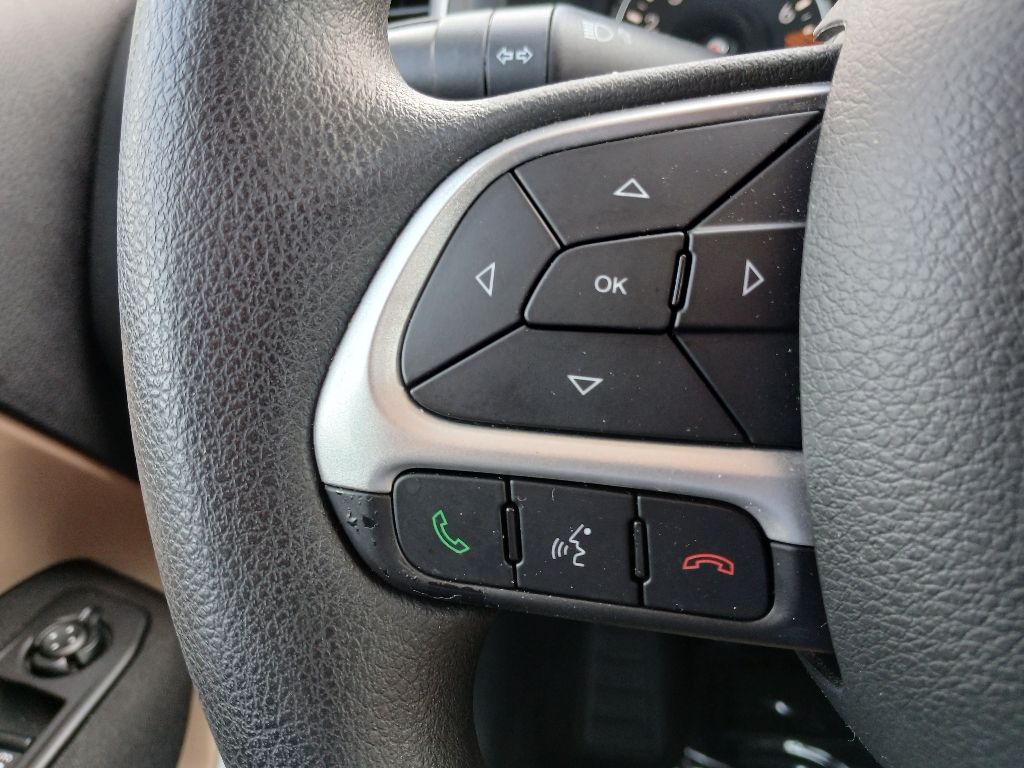 2019 Jeep Renegade Sport photo 14