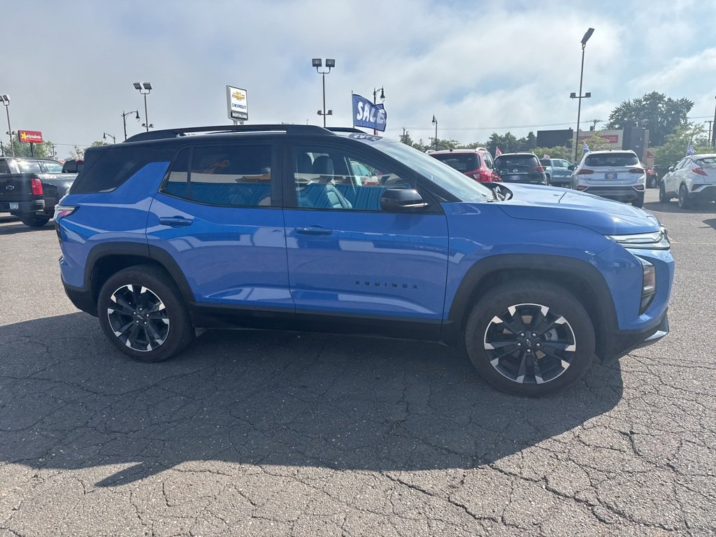 2025 Chevrolet Equinox RS photo 6