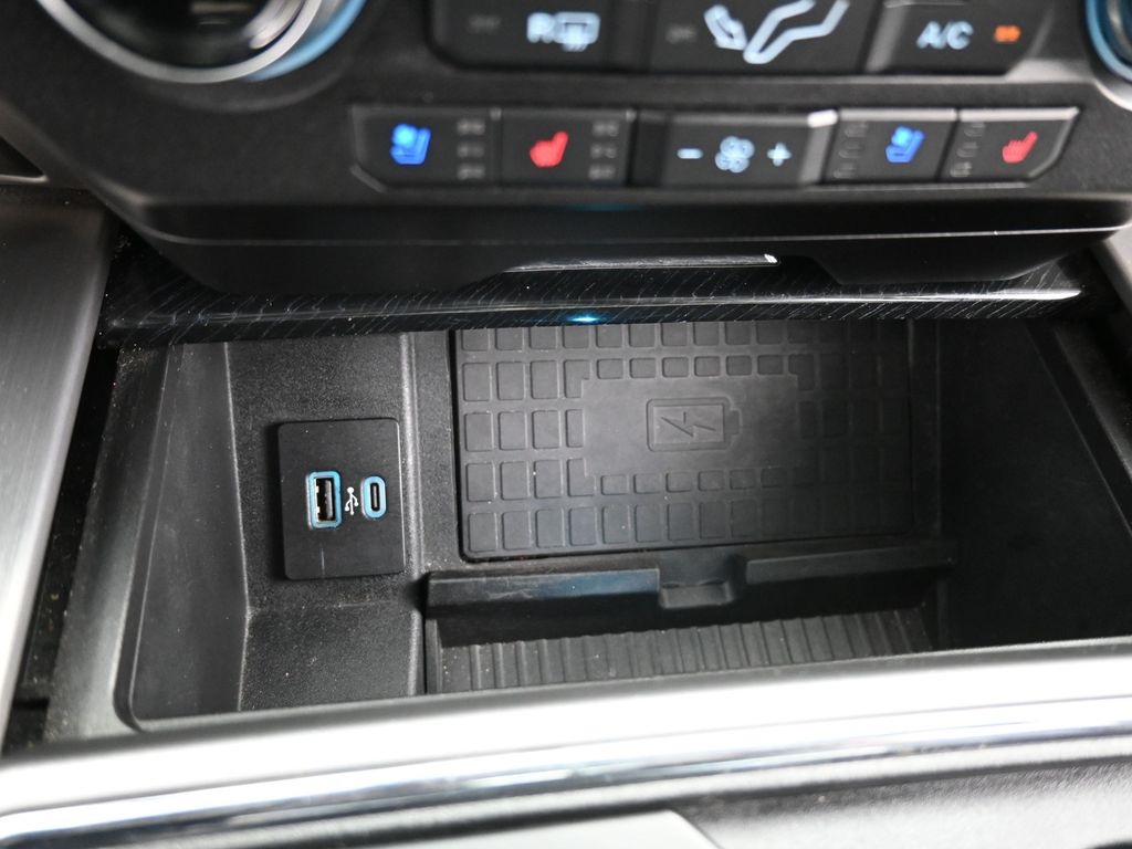 2021 Ford F-350 photo 23