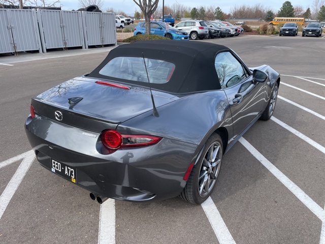 2023 Mazda MX-5 Miata Miata Grand Touring photo 3