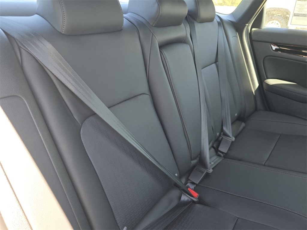 2026 Honda Civic Hybrid Sport Touring photo 17