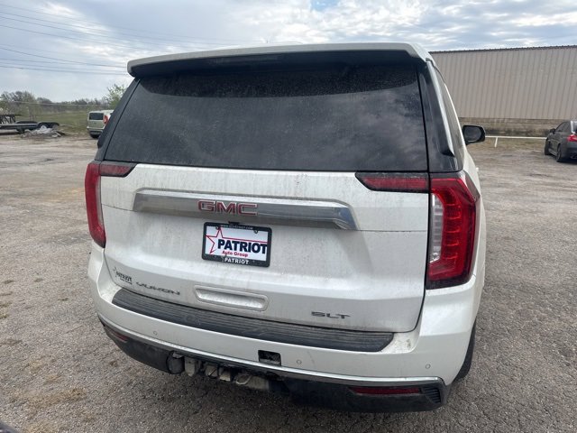 Used 2022 White Frost Tricoat GMC SLT image 5