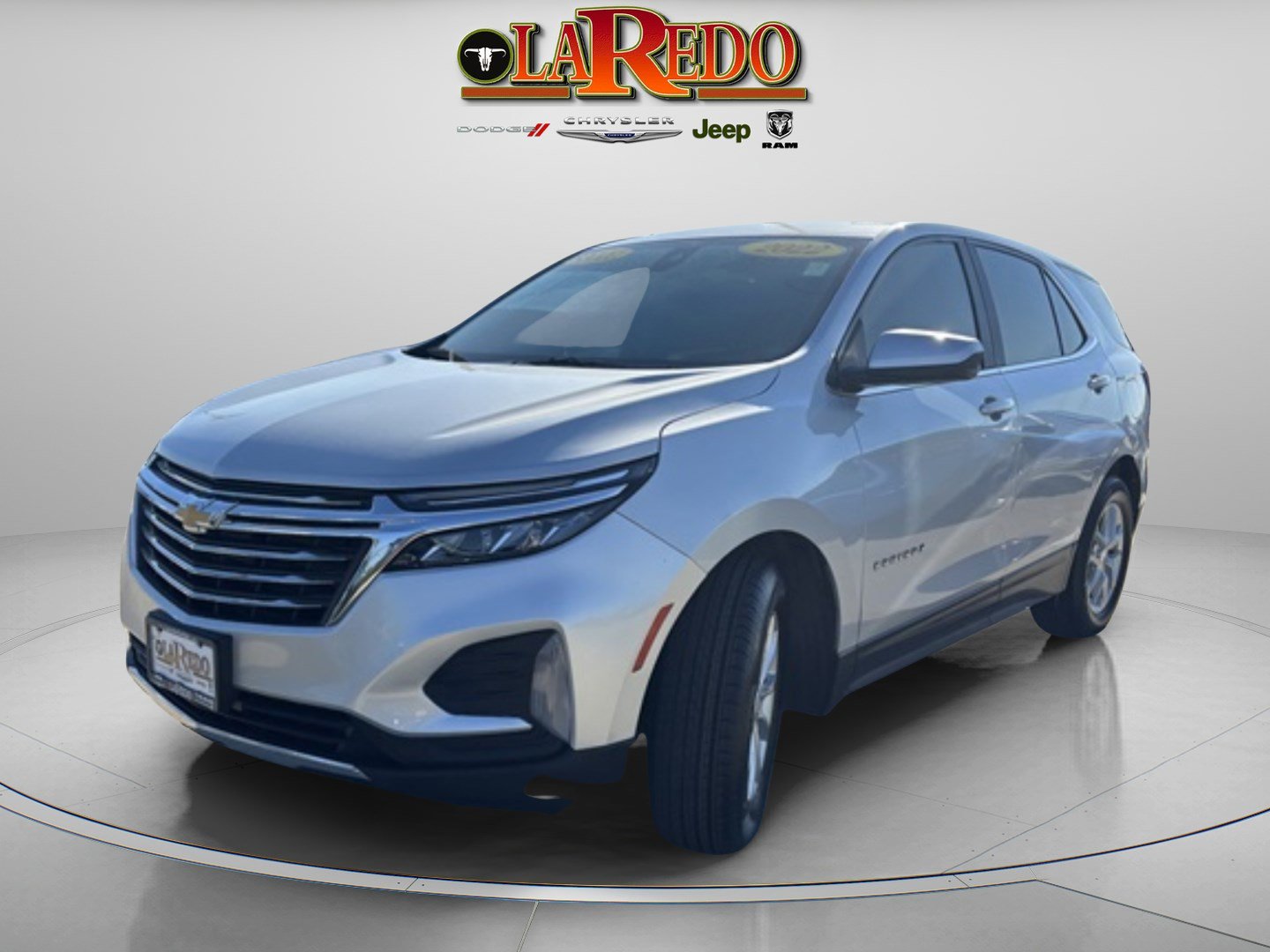 2022 Chevrolet Equinox LT photo 3