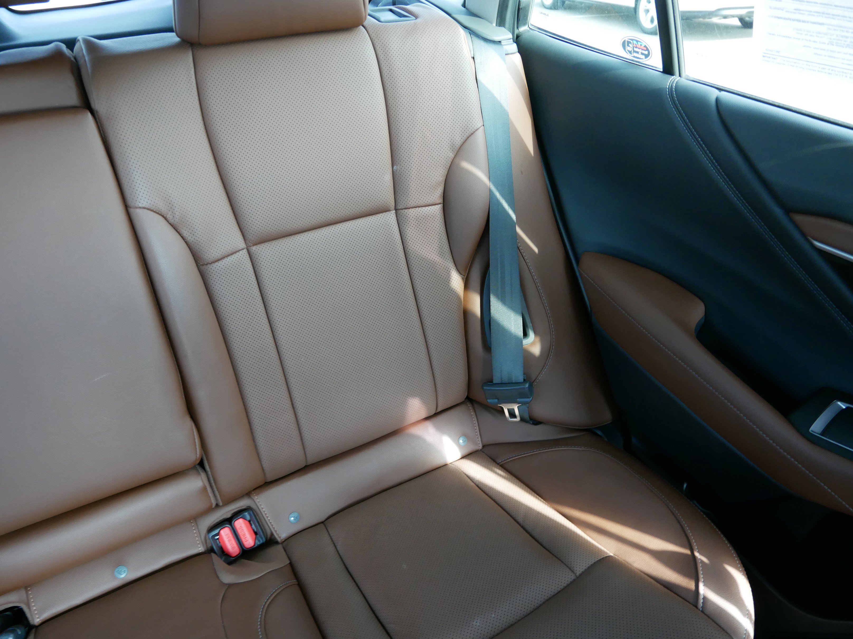 2020 Subaru Outback Touring photo 14