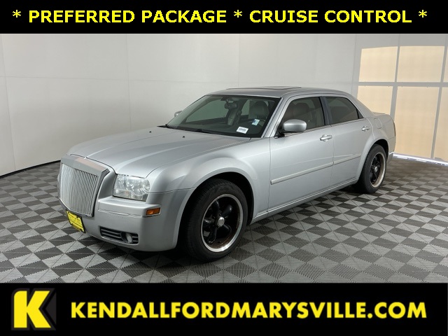 2005 Chrysler 300 Touring