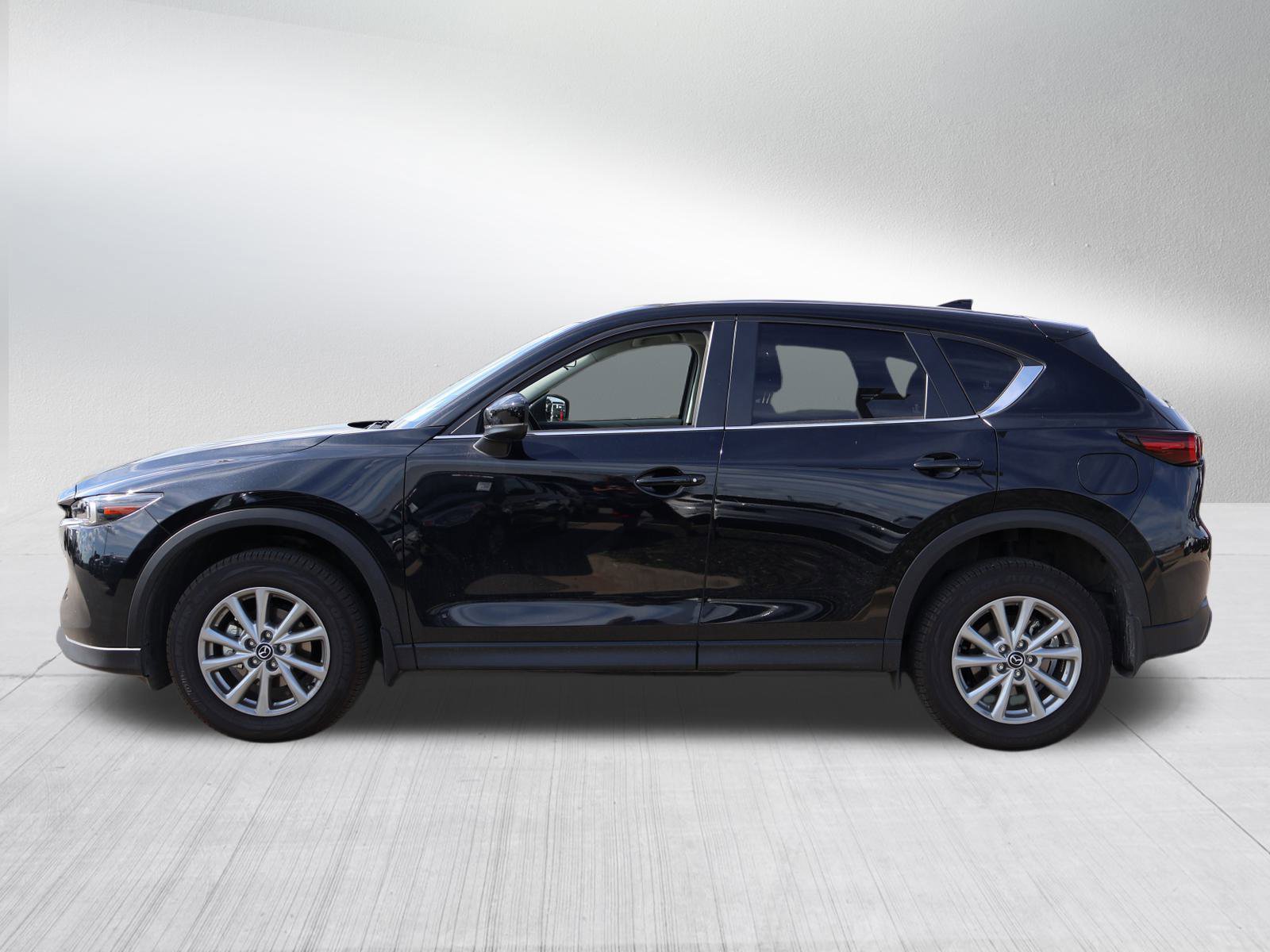 2023 Mazda CX-5 2.5 Select photo 4
