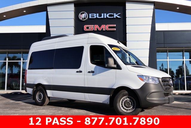 2025 Mercedes-Benz Sprinter Passenger Van Base's photo