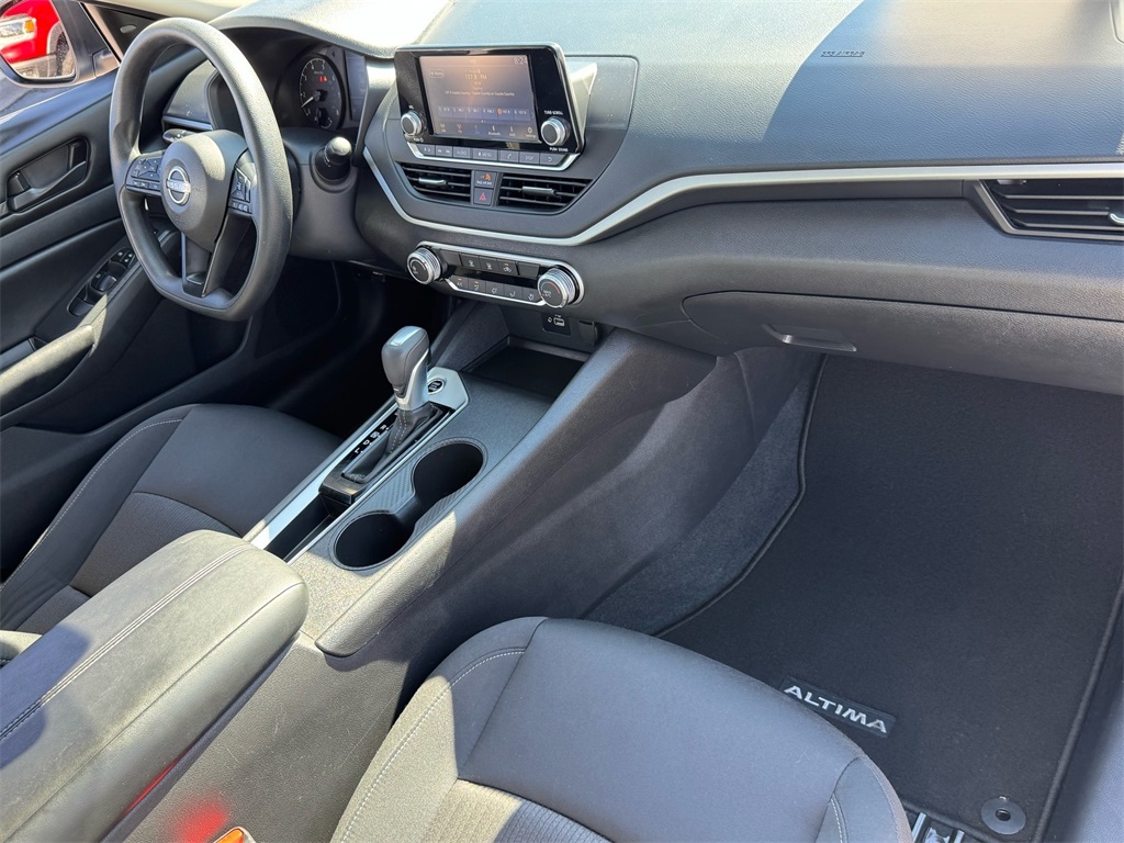 2024 Nissan Altima 2.5 S photo 19