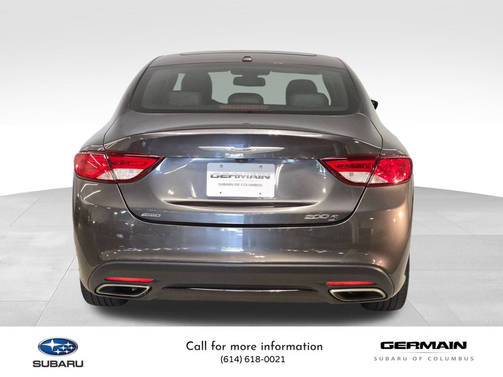 2015 Chrysler 200 S photo 6
