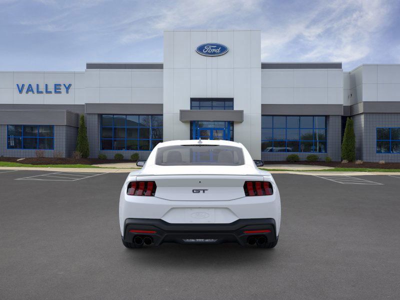 2025 Ford Mustang GT photo 6