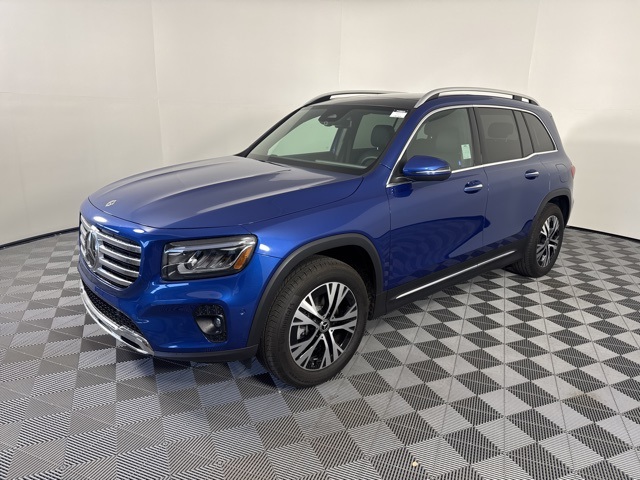 2024 Mercedes Benz GLB 250 photo 3