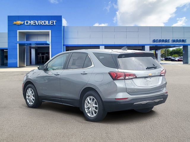 2024 Chevrolet Equinox photo 3