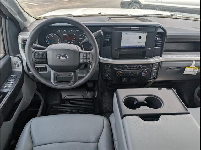 2025 Ford F-250 XL photo 6