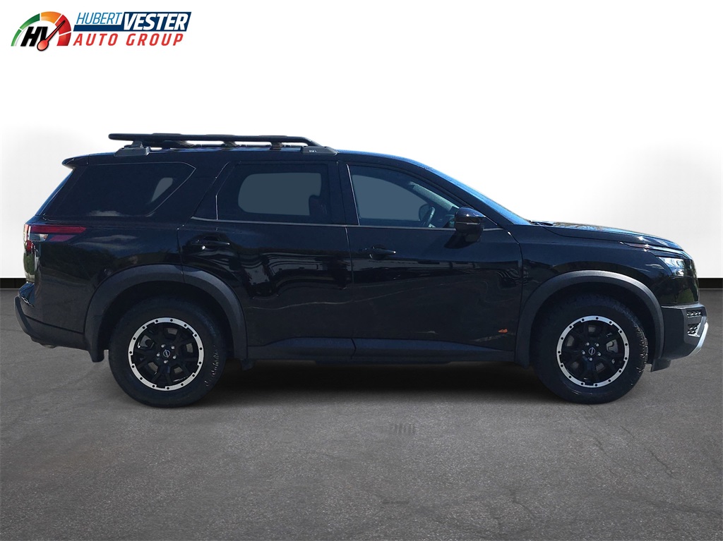 2024 Nissan Pathfinder Rock Creek photo 5