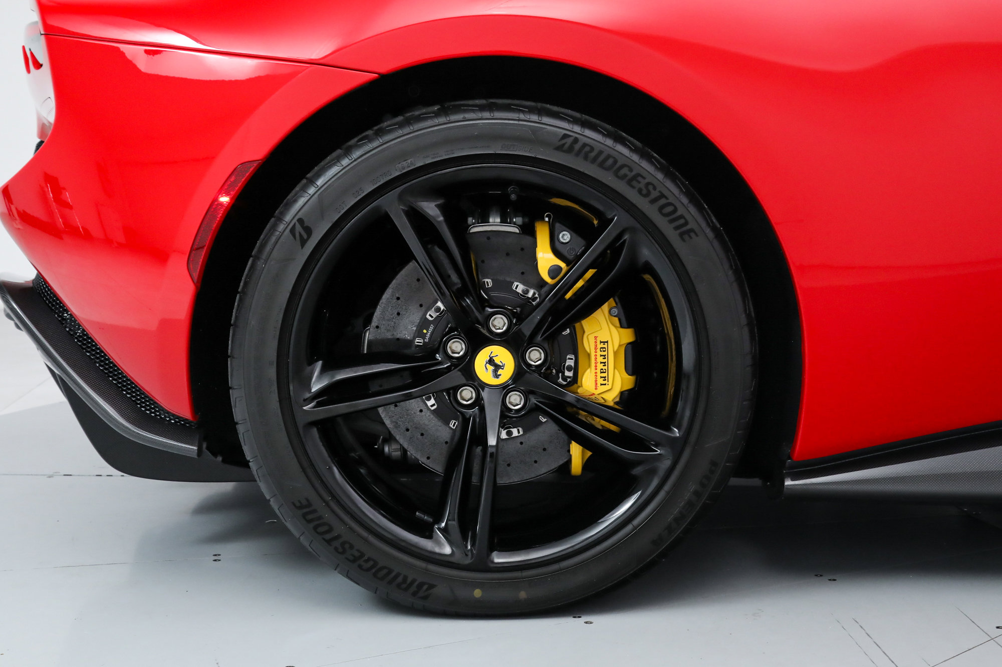 2024 Ferrari 296 GTS photo 37