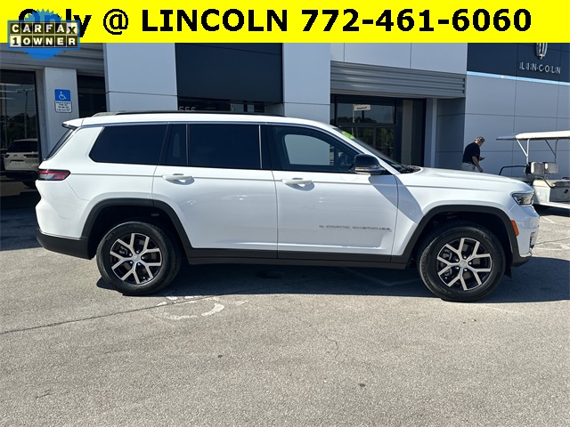 2024 Jeep Grand Cherokee Limited photo 3