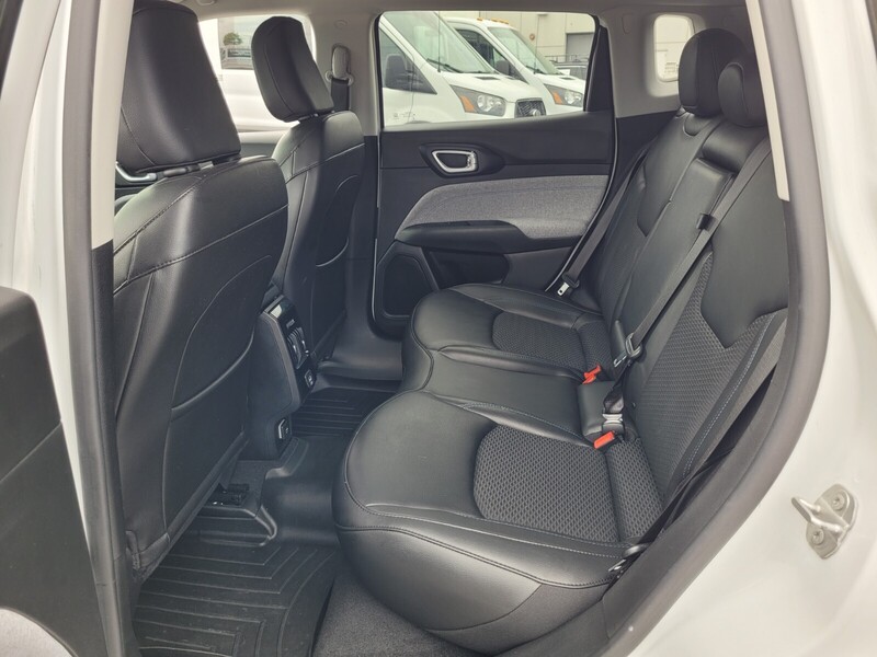2022 Jeep Compass Latitude photo 8