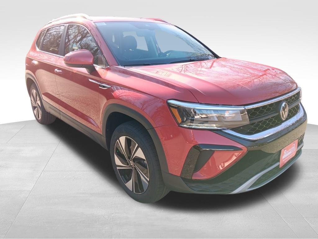 2024 Volkswagen Taos SE photo 6