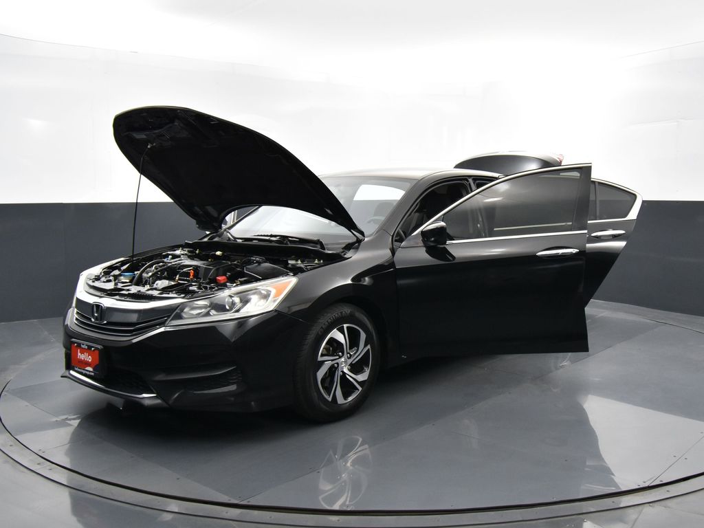 2016 Honda Accord LX photo 34