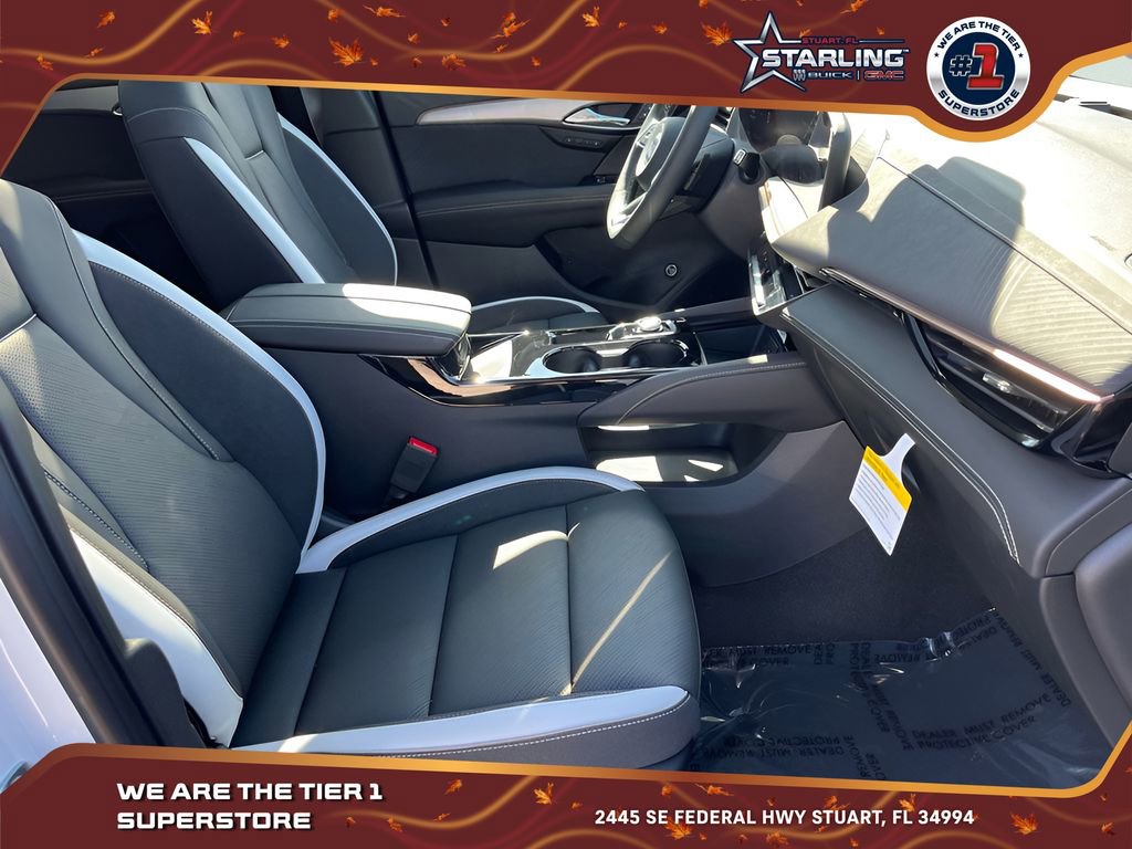 2025 Buick Envision Sport Touring photo 18
