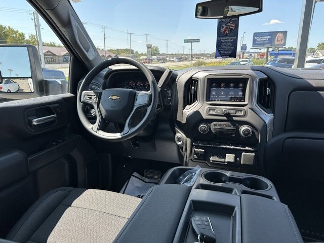 2026 Chevrolet Silverado 2500HD Custom photo 10
