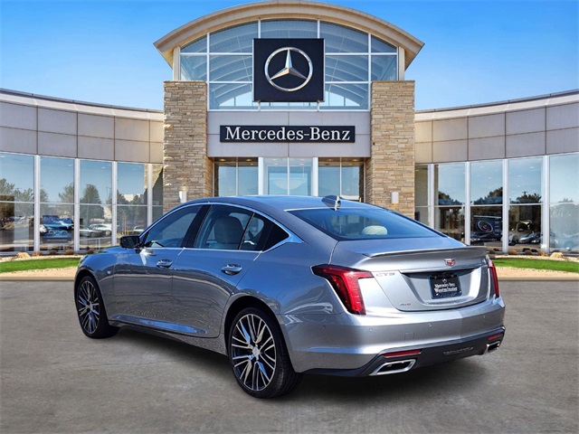 2023 Cadillac CT5 Luxury photo 3