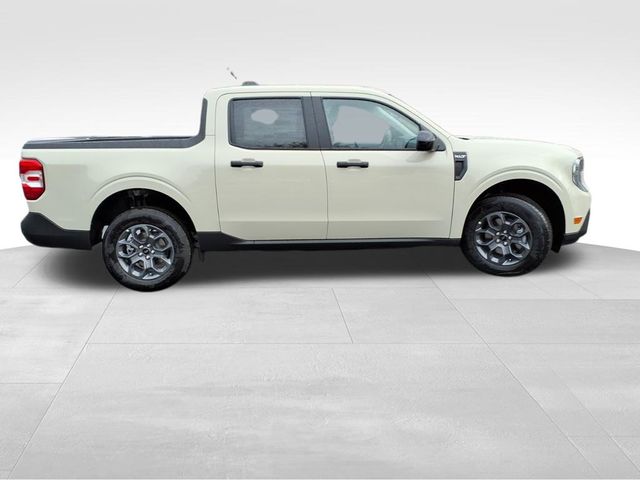 2025 Ford Maverick XLT photo 8
