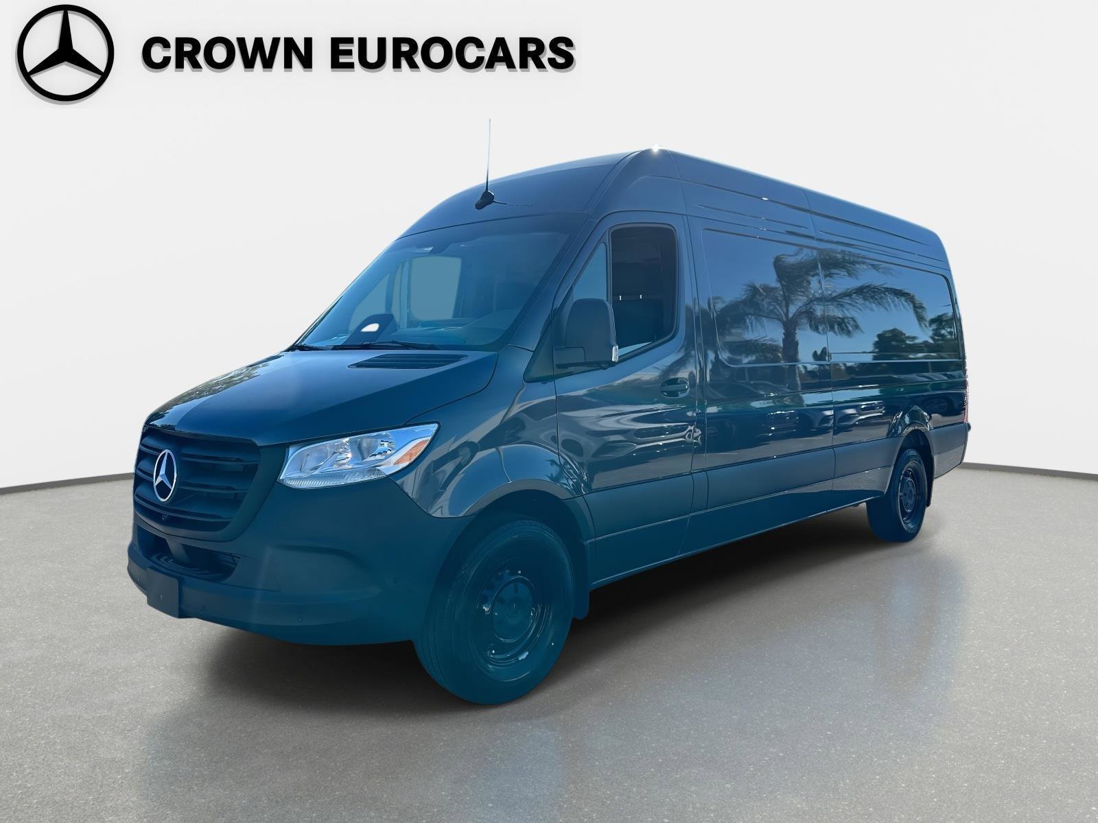 2026 Mercedes-Benz Sprinter Cargo Van Base's photo