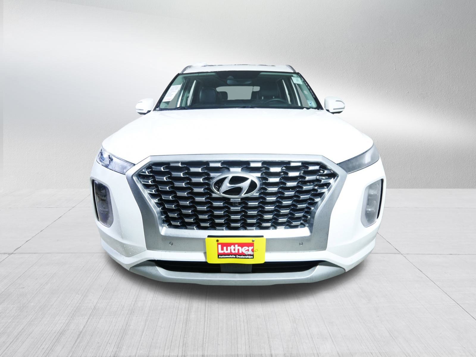 Used 2022 Hyundai Palisade Limited with VIN KM8R5DHE8NU399249 for sale in Brooklyn Center, Minnesota